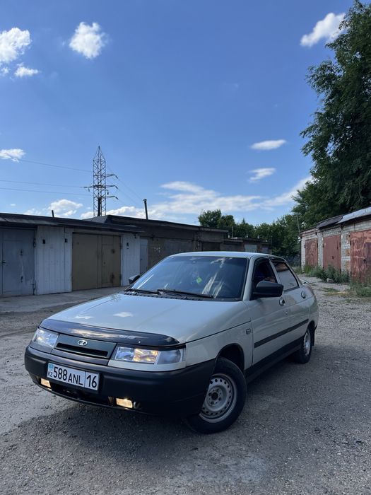 Продам машину ВАЗ 2110