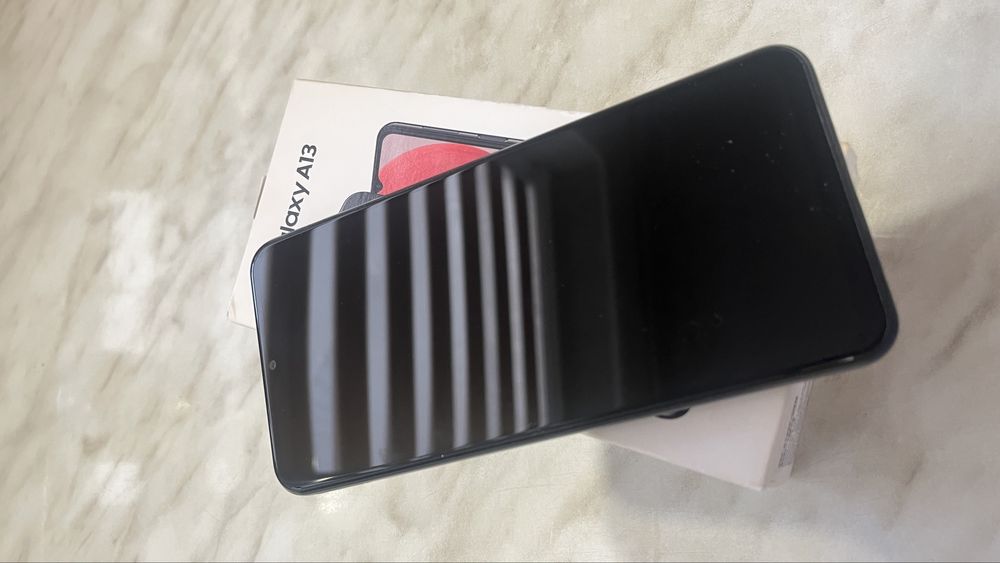 Продам тедефон samsung A13