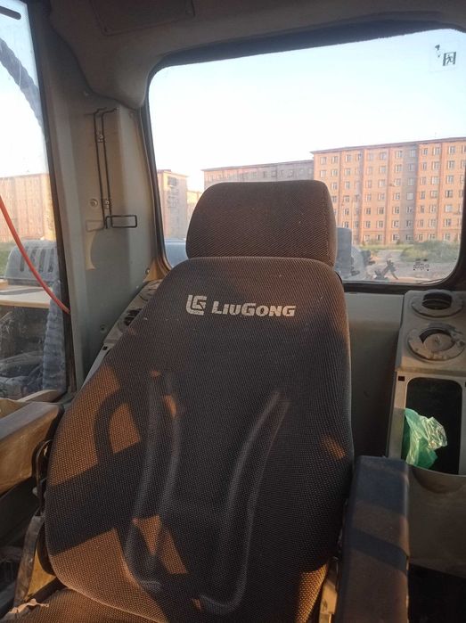 Экскаватор CLG925D сотилади