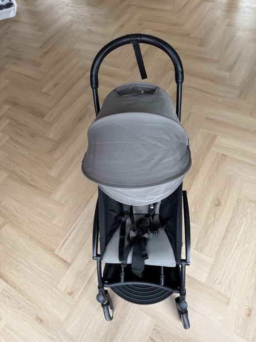Carucior sport pentru copii BABYZEN YOYO 2, cadru negru, culoare gri