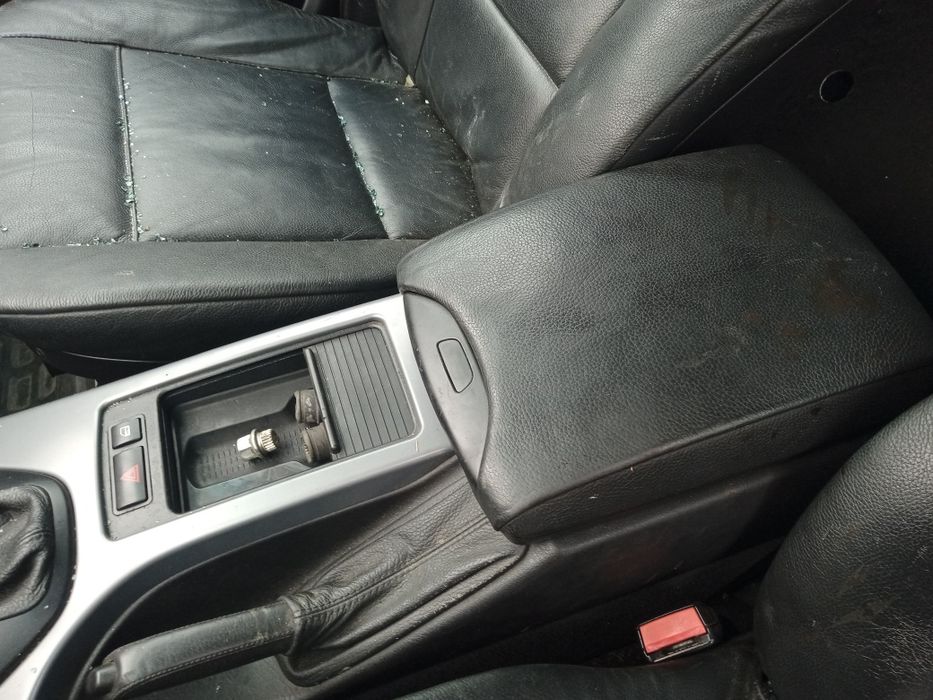 БМВ Подлакътник преден заден BMW барче ръчна **