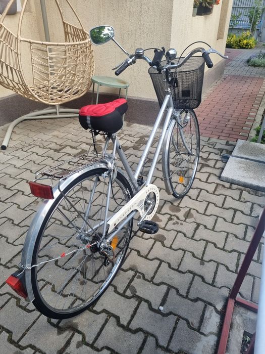 Bicicleta dama cu coș Clipper 28"