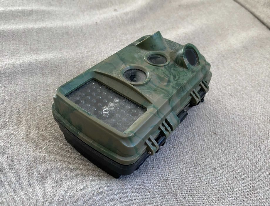 Cameră de vânătoare trail cam IR camuflaj, defect, pentru reparat