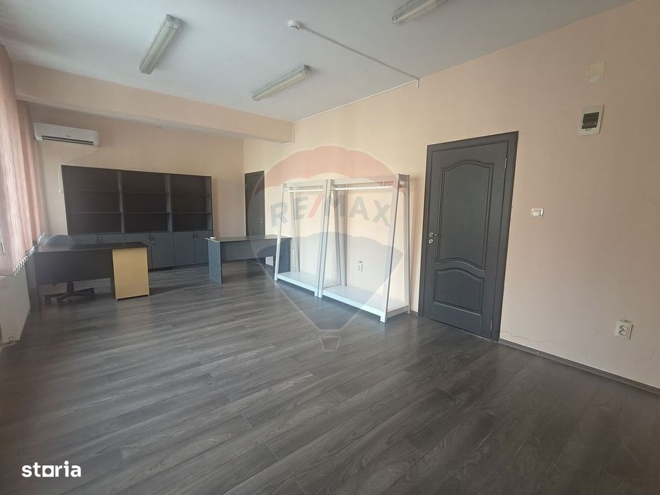 Spațiu de birouri cu suprafata de 30 mp de inchiriat