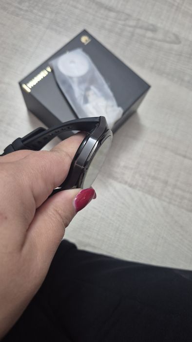 Часовник Huawei gt5