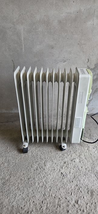 Продам масляный обогреватель
