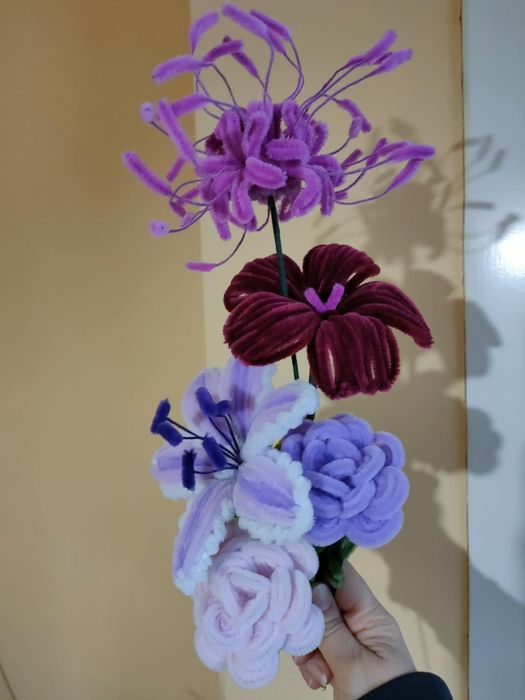 Цветя от плюшена тел 8 март