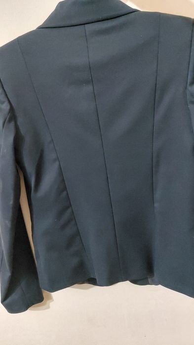 Женский пиджак приталенный