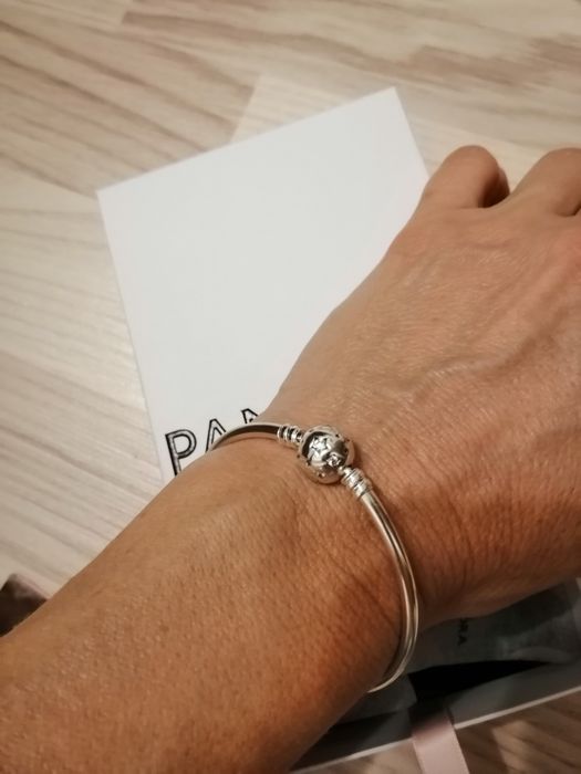 Brățară Pandora cu stelute