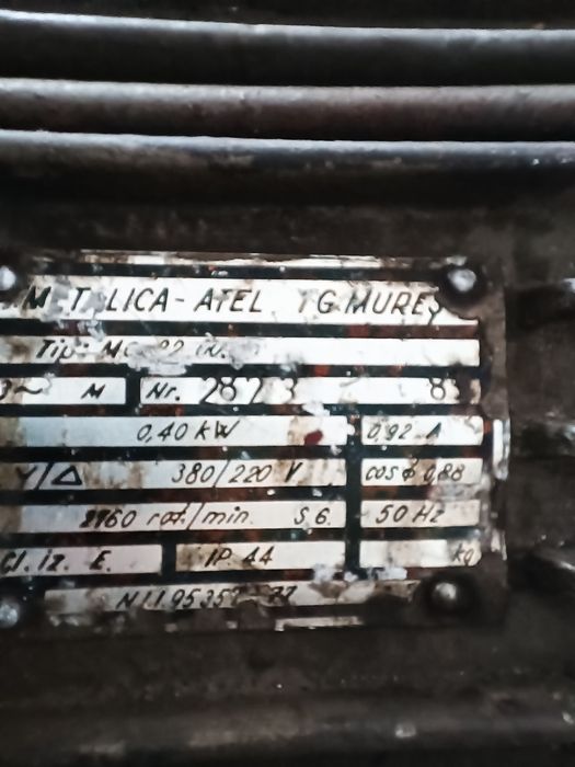 Motor electric 380/220V, 0,40kw,2960rpm..