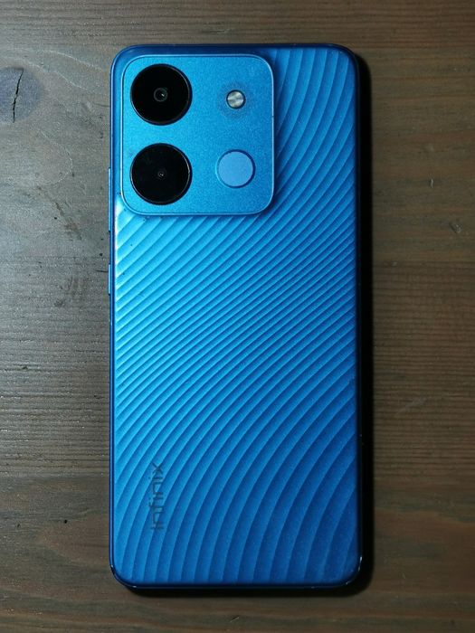 Infinix Smart 7 (64GB / до 7GB RAM) Blue