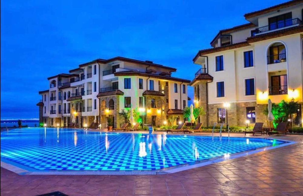 Апартаменти под наем Оазис Resort& Spa Лозенец, Burgas Beach Resort