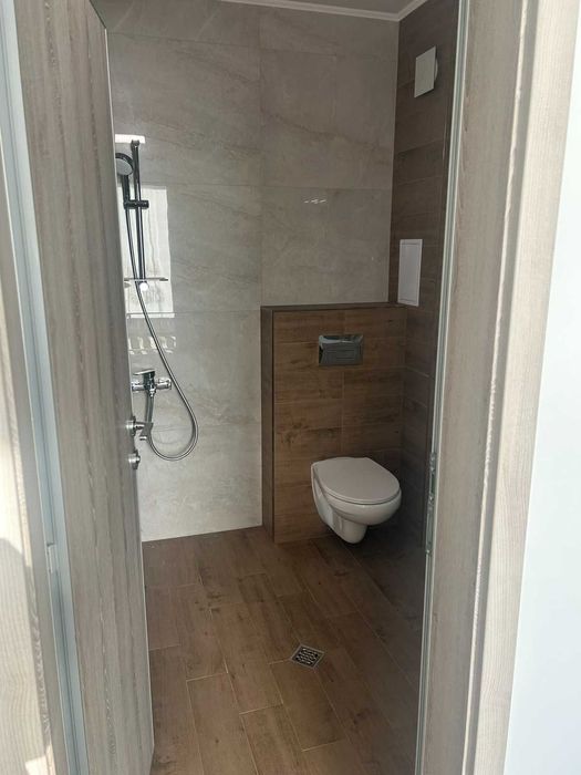 Дава се под наем Тристаен апартамент в София, Център - 110 кв.м за 1495.83 € - Снимка #4