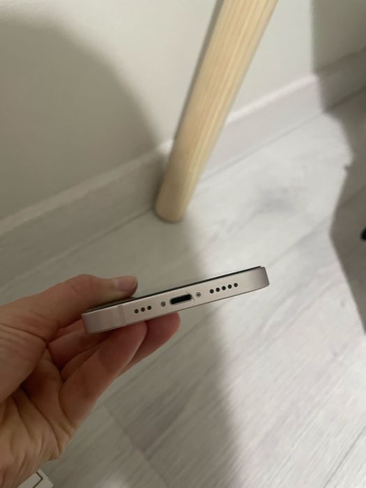 Продаю Iphone 13, 256 гб