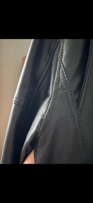 Мъжко кожено яке M размер от Zara