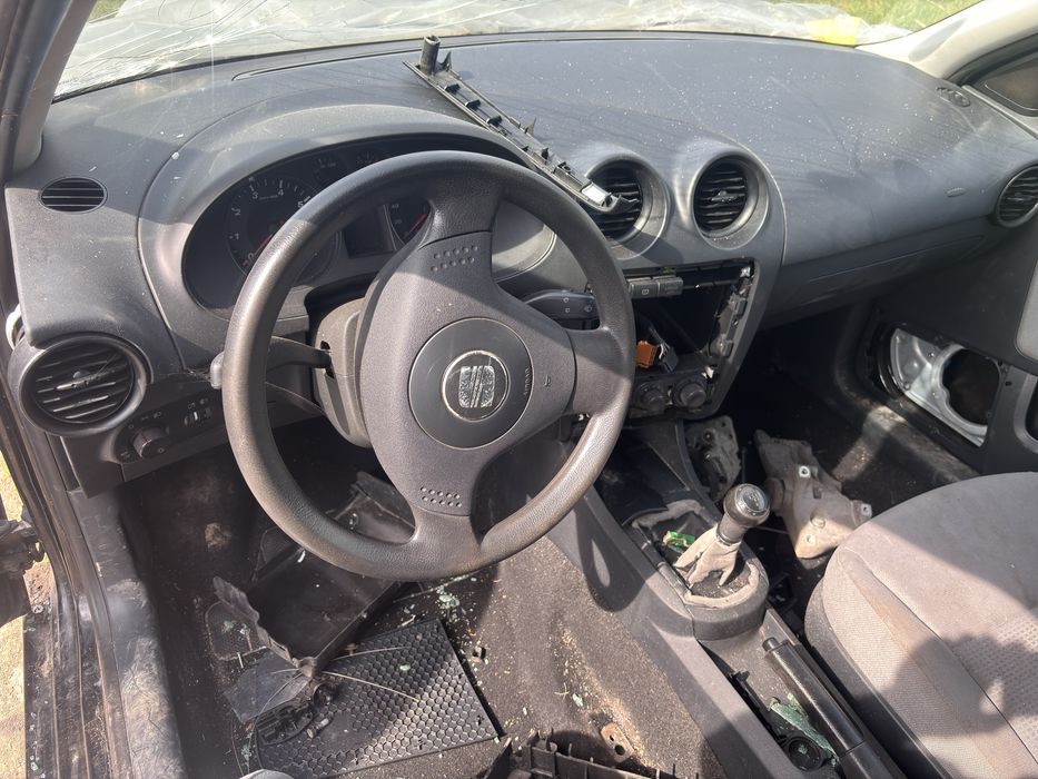 Seat ibiza 1.4 16v на части