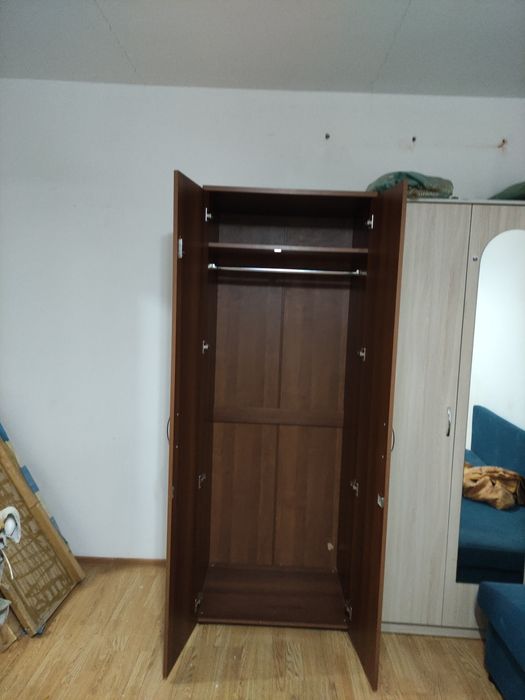 Шкаф в отличном состоянии.