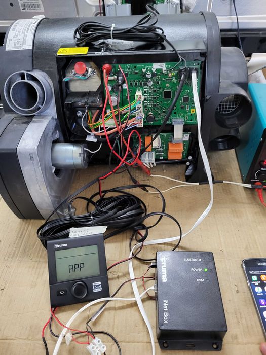 TRUMA INET BOX управление със SIM карта или  Bluetooth