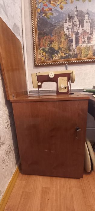 Швейная машина "ЧАЙКА" 132 M