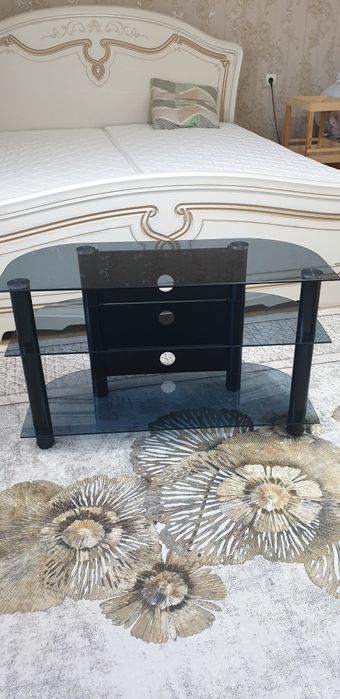 Тумба под телевизор