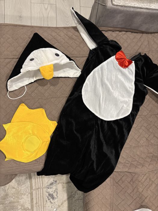 Продам новогодний костюм пингвина