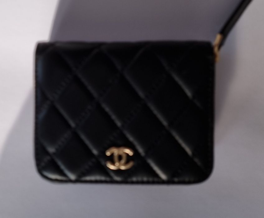 Chanel протмане черно