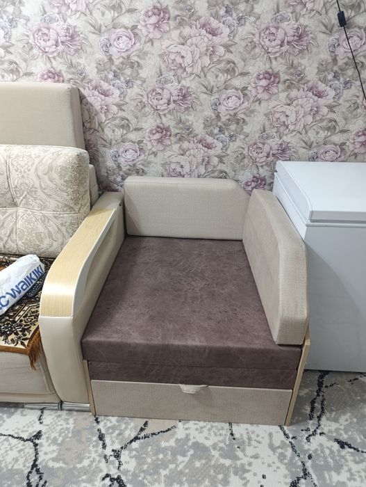 Продам кресло-кровать отличное состояние