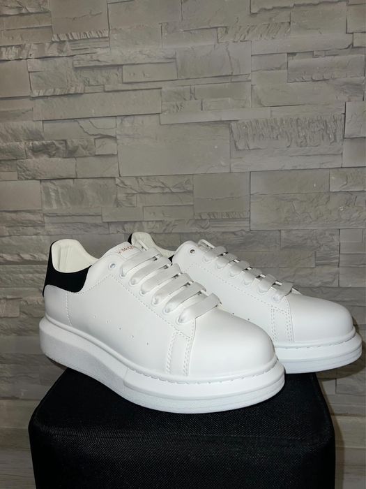 Adidasi Alexander Mcqueen