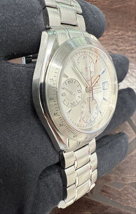 Omega Speedmaster Date 40 mm
