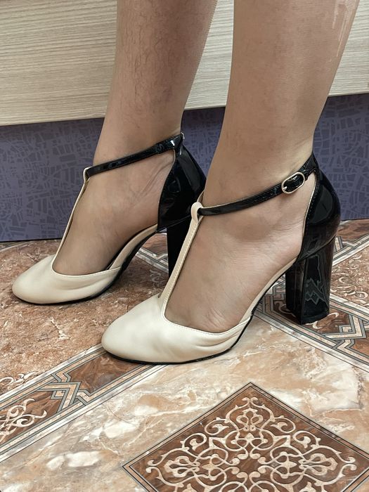 туфли на каблуках