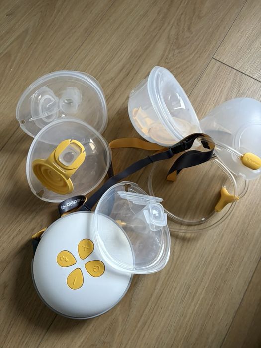 Двуфазна електрическа двойна помпа Medela - Swing Maxi, Hands-Free