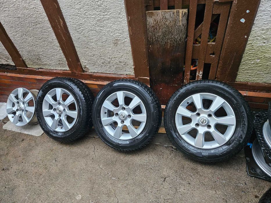 Оригинални лети джанти от Nissan 15" 4x114,3
