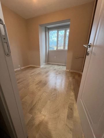 Продава се Двустаен апартамент в София, Фондови жилища - 47 кв.м за 2873 €/кв.м - Снимка #2