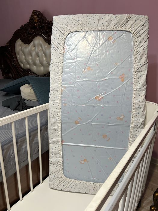 детский манеж с кроватью