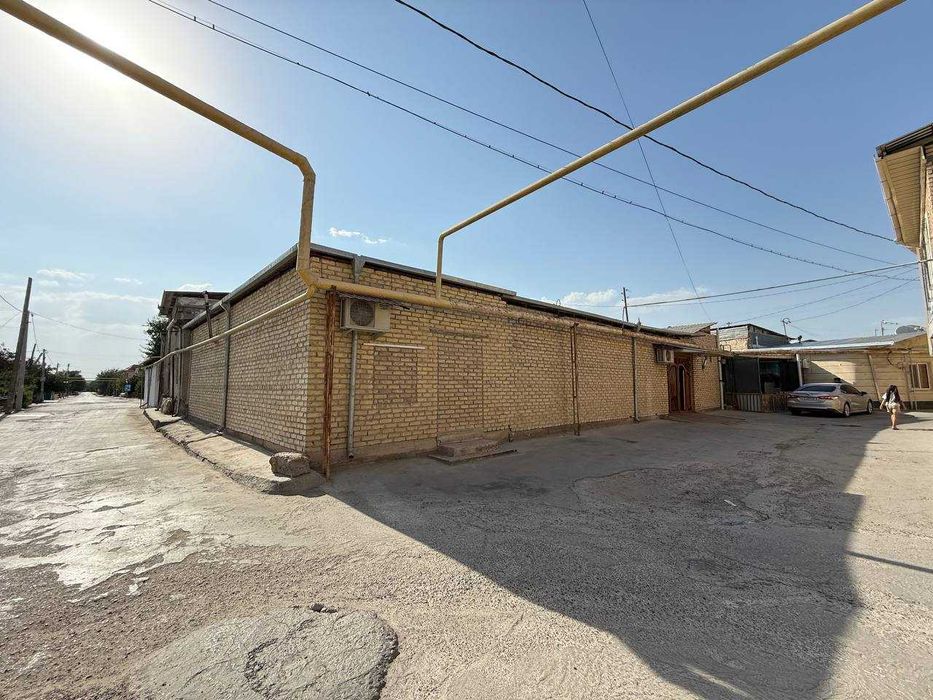 TAYYOR 2.75 sotiqli hovli sotiladi