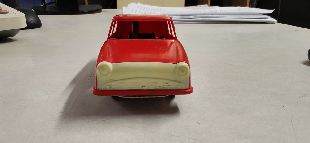 Модель Москвич инерционная. СССР.