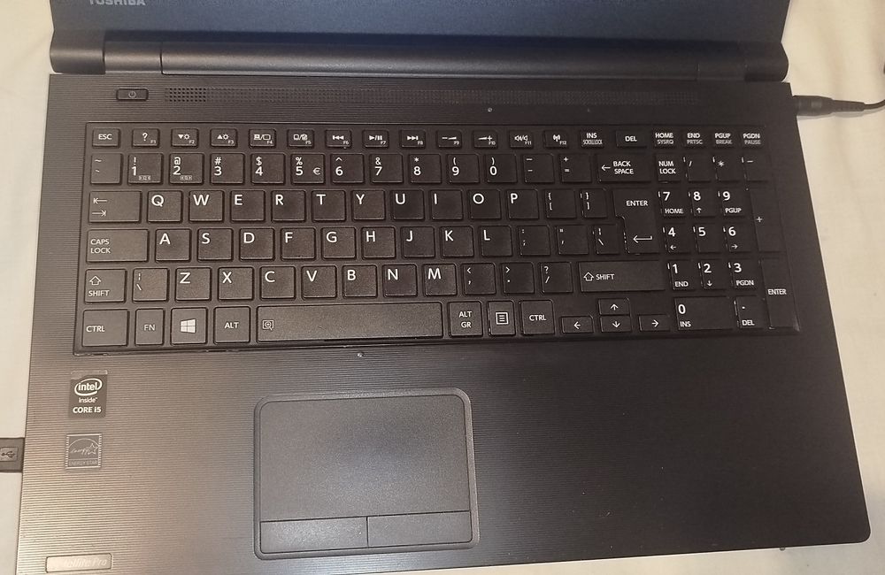 Laptop Toshiba Satelitte Pro i5, 8Gb, SSD Preț Fix