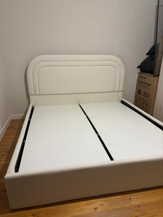 Акция на кровати!