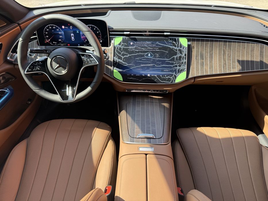 Mercedes benz  E300 4matic Full , В НАЛИЧИИ