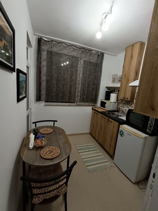 Нов апартамент Христела Център 2 мин от Лъва