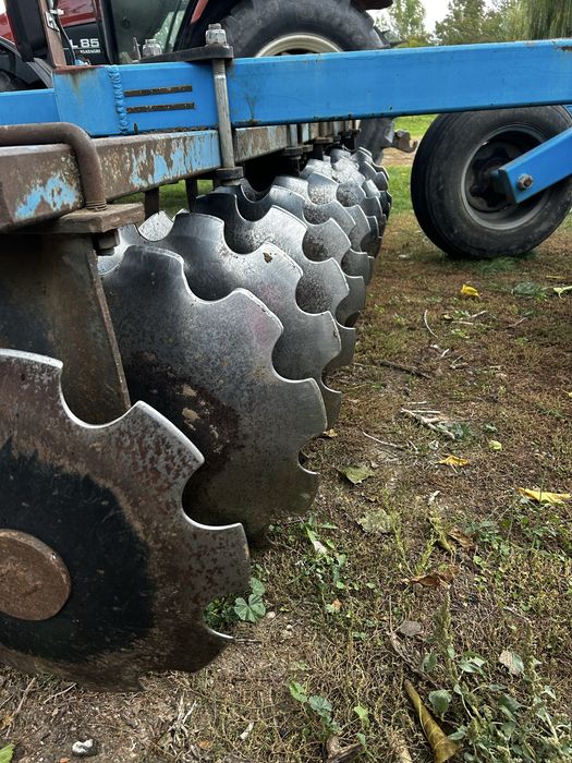 Disc agricol 3,2 m in V cu tavalugi dubli