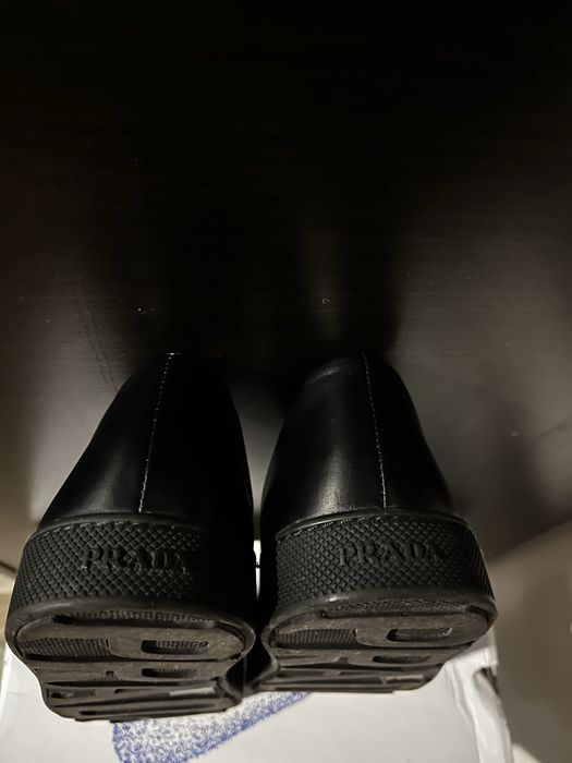 Pantofi prada negri