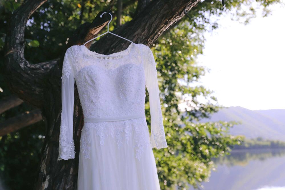 Rochie de mireasa A-line