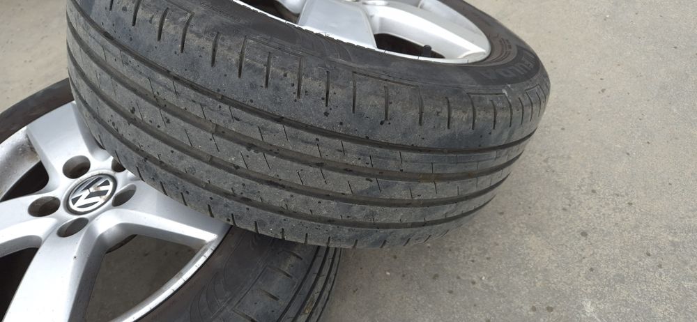 Jante de aluminiu cu anvelope de vara in stare foarte buna