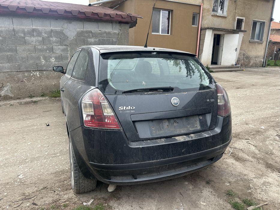 Fiat stilo 1.9JTD - НА ЧАСТИ