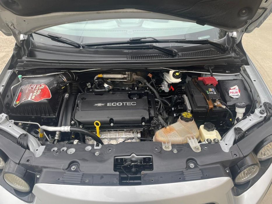 Шевролет Авео Т300