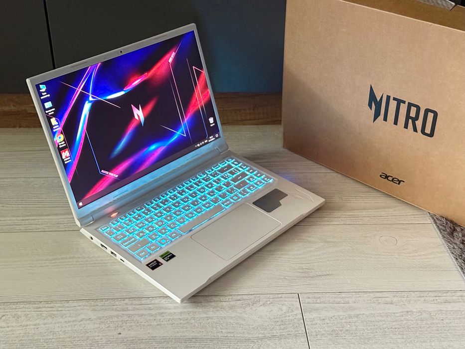 14.5 IPS 120hz/ RTX 3050 6GB/ Ryzen 5 8645HS /512 SSD /16GB / Гаранция/ Nitro