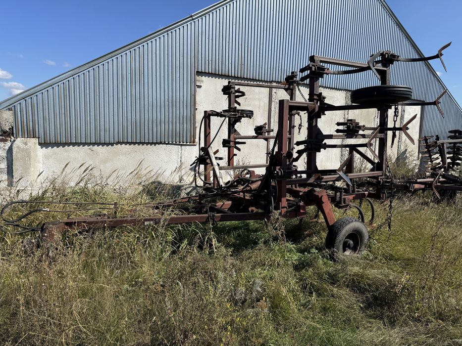 Продам культиватор КТС 7.4