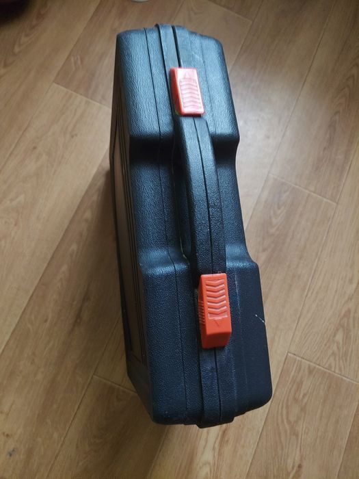 Продам дрель перфоратор