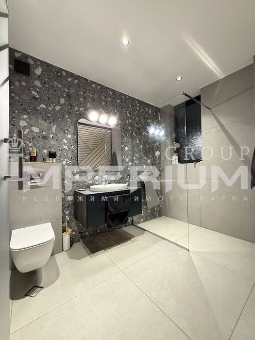 Дава се под наем Двустаен апартамент в Варна, Чайка - 81 кв.м за 850 € - Снимка #6